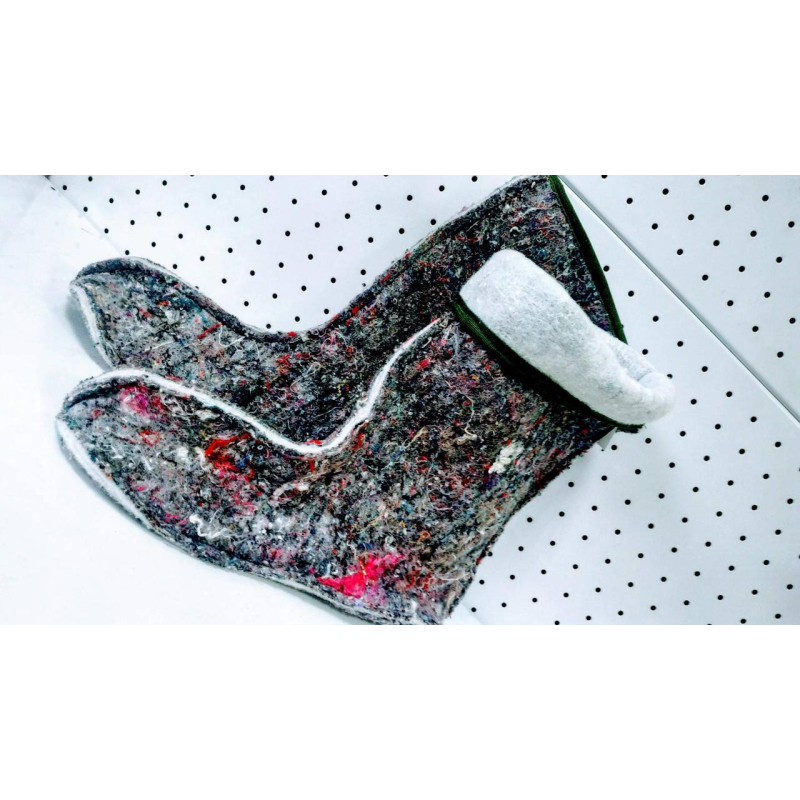 Утеплювач для чобіт Розміри від 37/8 до 45/46 Утеплювач для чобіт Розміри від 37/8 до 45/46